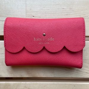 Kate Spade Lily Ave Kieran Red Scalloped Wallet